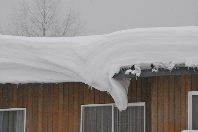 屋根の雪.jpg